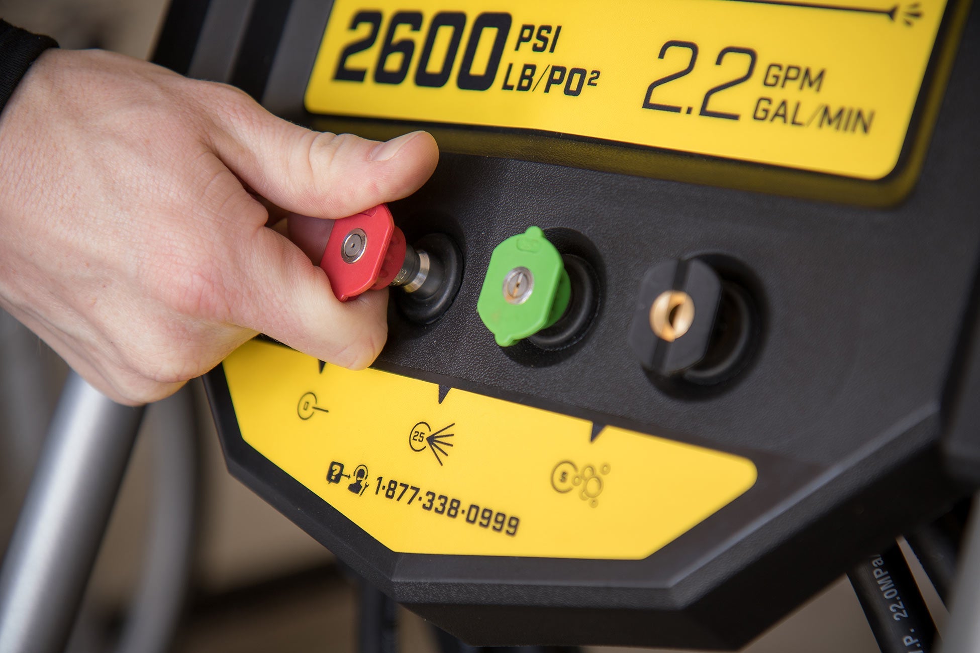 Champion Petrol Pressure Washer 179 Bar (2600 PSI) 8.3 LPM