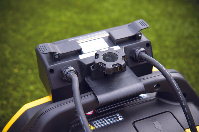 Close up Champion Parallel Kit clip
